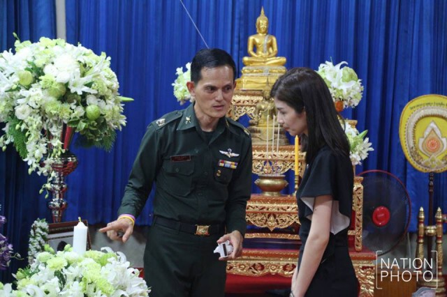 ศิลปินดารา ร่วมสวดอภิธรรมศพ"ปอ ทฤษฎี" ในคืนที่4 อย่างไม่ขาดสาย