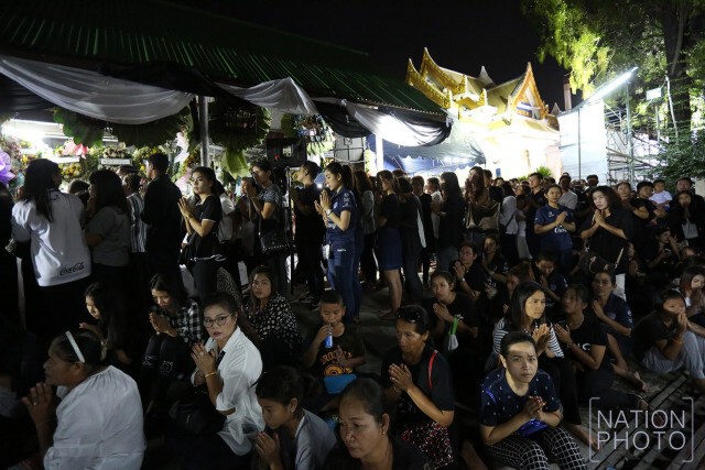 คนแน่นงานสวดพระอภิธรรมศพ ปอ ทฤษฎี คืนสุดท้าย