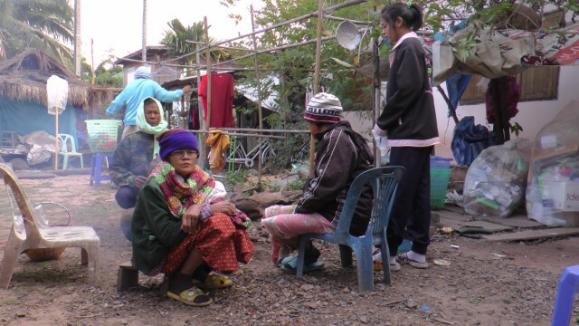 บุรีรัมย์ 11 องศา ชาวบ้าน-คนชรายากจนขาดแคลนเครื่องกันหนาว