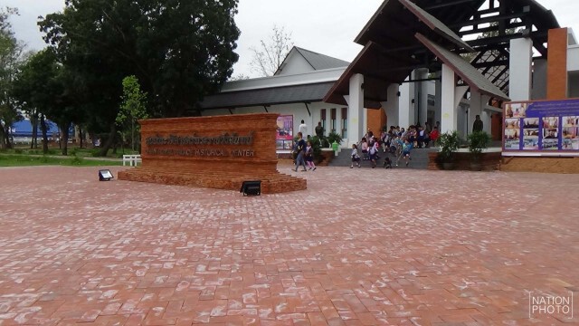 เกิดเกล็ดน้ำแข็งหน้าศูนย์ประวัติศาสตร์พระราชวังจันทน์