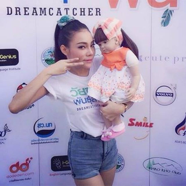 เหล่าคนดัง!กับกระแส"ลูกเทพ" ฟีเวอร์