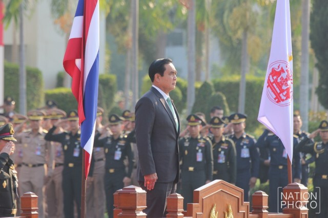 นายกฯปรับทุกข์ กลางวงทหาร แฉมี"ดร."อ้างชื่อหากินโครงการ