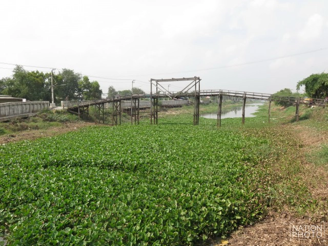 “ถนนทรุด-ดินสไลด์”วิกฤติแล้ง 8 จังหวัดภาคกลางสุดอันตราย