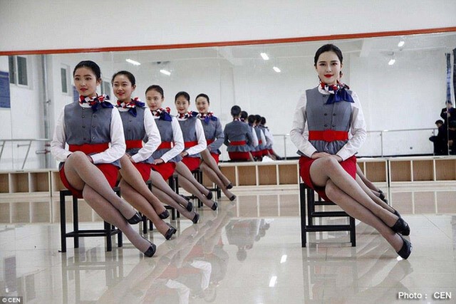บททดสอบสุดแปลก เพื่อความสมบูรณ์แบบที่สุดของอาชีพ "แอร์โฮสเตส"