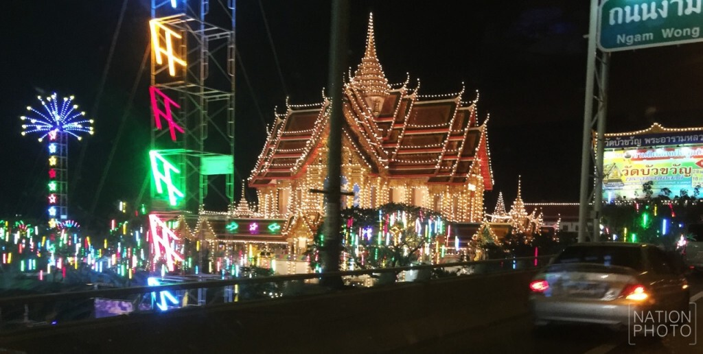 วัดบัวขวัญ ประดับไฟอลังการ จัดงานฝังลูกนิมิต 29 ม.ค.-16 ก.พ.59 วัดบัวขวัญ ประดับไฟอลังการ จัดงานฝังลูกนิมิต 29 ม.ค.-16 ก.พ.59