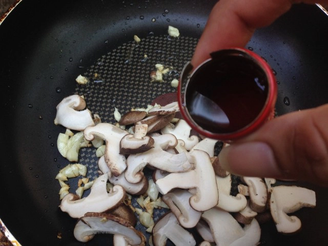 Cooking is Fun : เต้าหู้ไข่เยื่อไผ่น้ำแดง