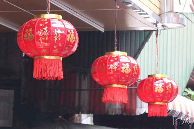 ภาพชุด ไชน่าทาวน์กลางกรุงคึกคัก ต้อนรับตรุษจีน ประดับโคมแดงทั่วเยาวราช