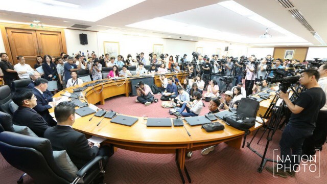 ภาพชุด "มหิดล" แถลงกรณี "ดลฤดี" เบี้ยวทุนรัฐ