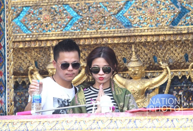 คึกคัก!นักท่องเที่ยวแห่เข้า"วัดพระแก้ว"ช่วงตรุษจีน