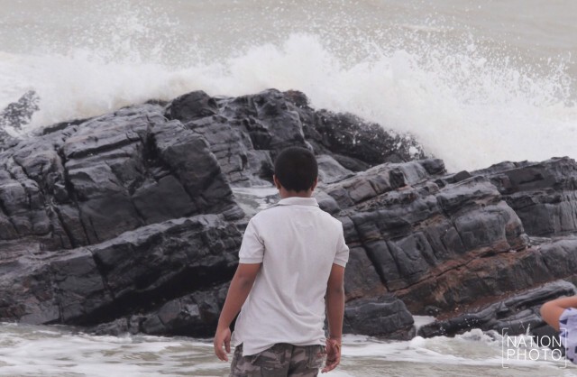 นักท่องเที่ยวไทย - มาเลย์แห่เที่ยวหาดสมิหลาช่วงเทศกาลวันตรุษจีน