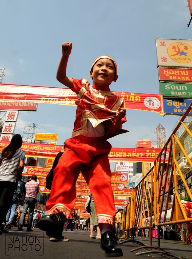 ภาพชุด นทท.แห่เที่ยวงานเทศกาลตรุษจีนเยาวราช