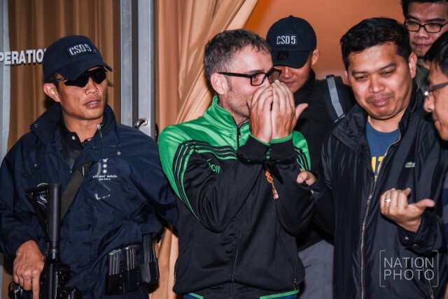 ภาพชุด ตร.เข้าคุมตัว " อาตูร์"  ผู้ต้องหาคดีฆ่าหั่นศพ ทิ้งลุ่มน้ำเจ้าพระยา