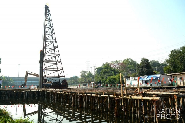 ภาพชุด พิธีตอกเสาเข็ม โครงการสร้างเขื่อน ค.ส.ล.