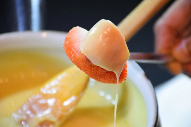 อร่อยปักหมุด : Fondue & Steak house ฟองดูสไตล์ สวิส-ฝรั่งเศส ต้นตำรับกว่า 30 ปี