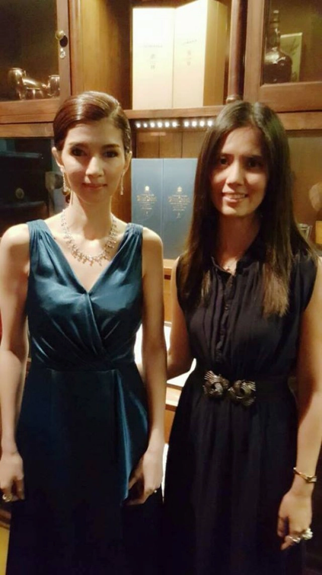 "โบว์"  อุ้มลูกสาว "น้องมะลิ" ถ่ายแบบคู่กันครั้งแรก