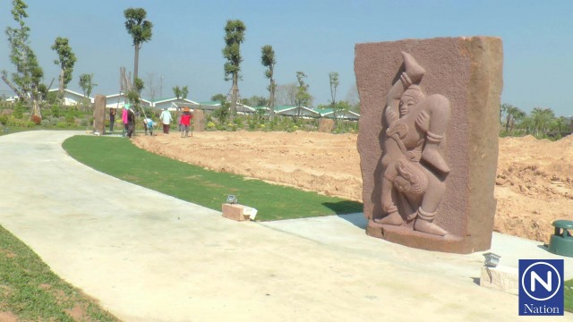 "เนวิน"แจงเป็นสิ่งแปลกใหม่ หลังถูกวิจารณ์นำรูปปั้นกามสูตรมาตั้งในสวนสุขภาพ