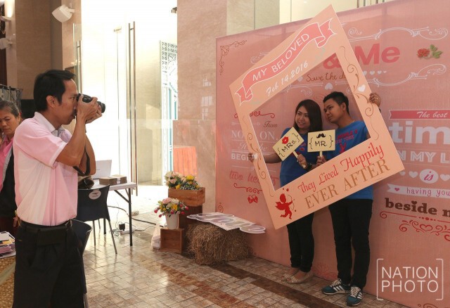 ภาพชุด คู่บ่าวสาวร่วมจดทะเบียนสมรส  "รักที่สุด สุดที่รัก ณ บางรัก"