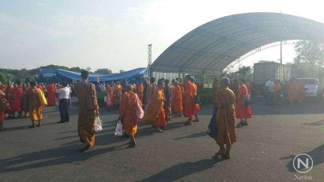 เครือข่ายธรรมกายเคลื่อน อ้างป้องคณะสงฆ์ไทย ทหารตรึงกำลังพุทธมณฑล-วัดธรรมกาย!