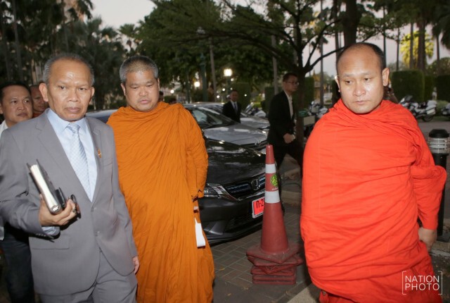“ประวิตร”ออกโรงหย่าศึกรับหนังสือ“พระเมธีธรรมาจารย์” รับ 5 ข้อเสนอ