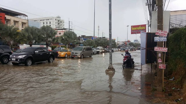 พัทยาอ่วม จมบาดาล หลังฝนตกหนัก