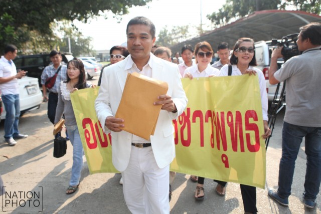 ลูกศิษย์ธรรมกาย ร้องทุกข์ 'พระพุทธะอิสระ' แจ้งความเท็จ