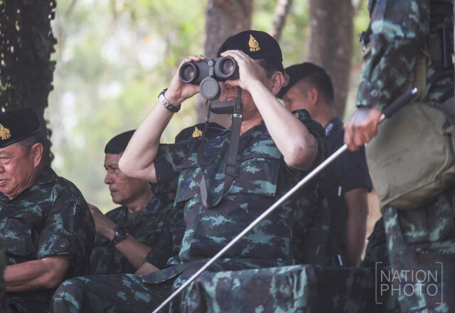 กรม ร.ฉก.ที่ 1 เนินตรวจการณ์ สาธิต ฝึกกลยุทธ์ในนํ้าด้วยกระสุนจริง