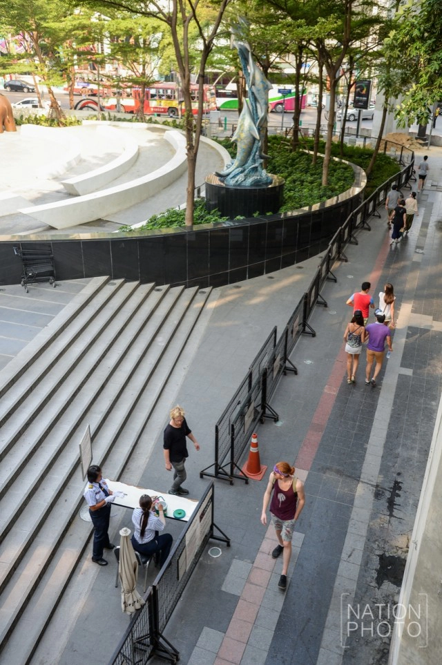 เซ็นทรัลเวิลด์ รักษาความปลอดภัยเข้ม หลังมีคำเตือนไอเอส ขยายอิทธิพลในอาเซียน