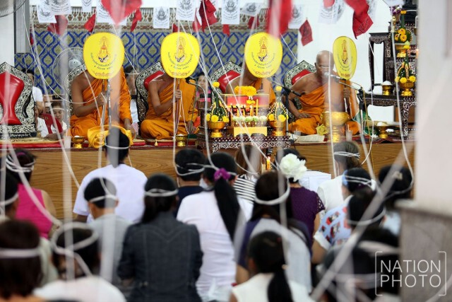 ภาพชุด ปชช. แก้ปีชง วัดเปรมประชา