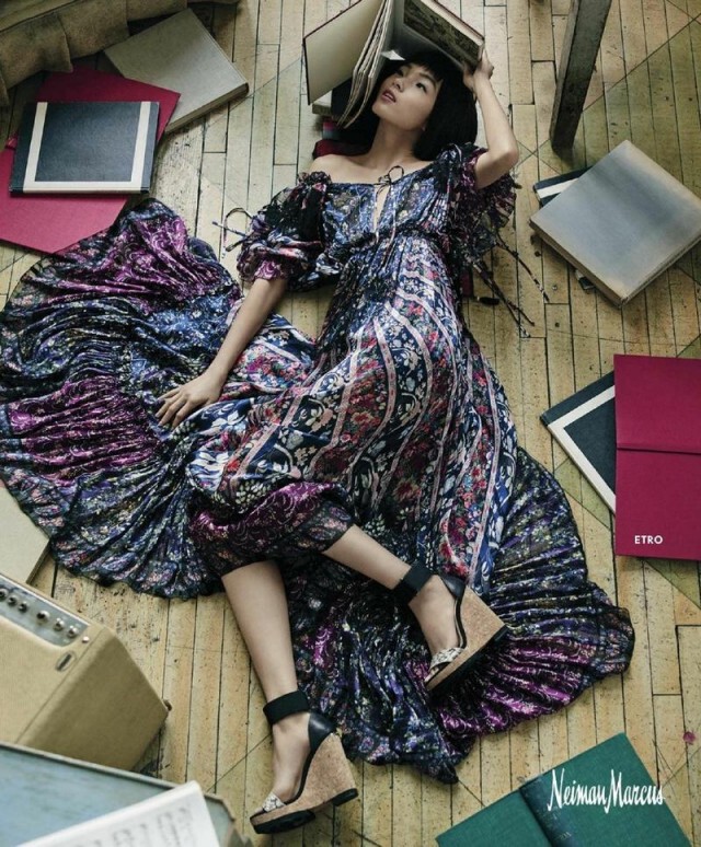 Xiao Wen Ju สาวจีน..กลายเป็นนางแบบคนสำคัญ..ของห้างยักษ์ใหญ่สหรัฐฯ