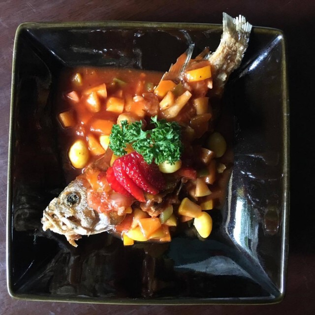 Cooking is Fun : ปลาเก๋าทอดราดซอสเปรี้ยวหวาน