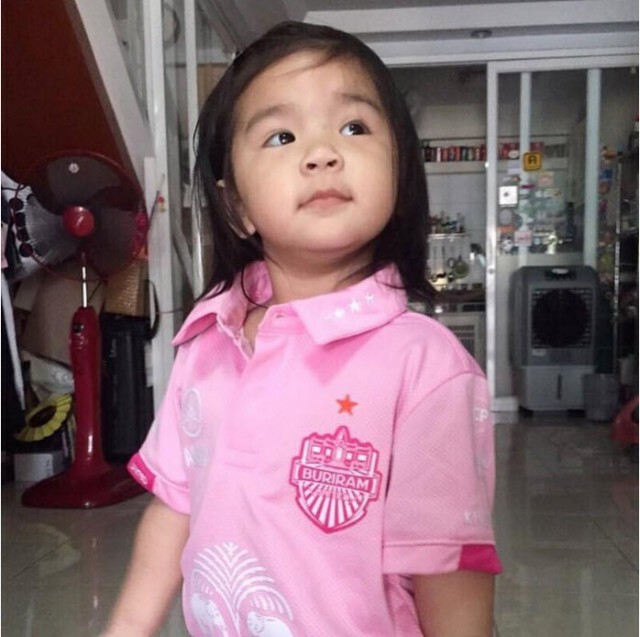 "หนูจะเชียร์บุรีรัมย์เหมือนพ่อ"