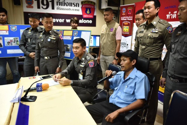 จับแท็กซี่ทิ้งผู้โดยสารฟิลิปปินส์ริมถนนมอเตอร์เวย์ อ้างสื่อสารกันไม่รู้เรื่อง