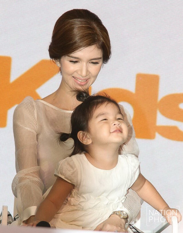 สุดปลื้ม! น้องมะลิ รับรางวัล"หนูน้อยขวัญใจมหาชน"
