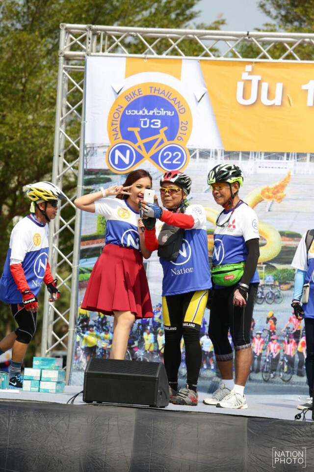 นักปั่น ร่วมกิจกรรมต่อ ลานพญานาค มธ.รังสิต