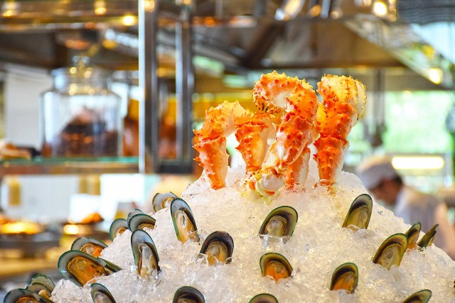 อร่อยปักหมุด : Sunday Brunch,  Flow @ Millenium Hilton Bangkok