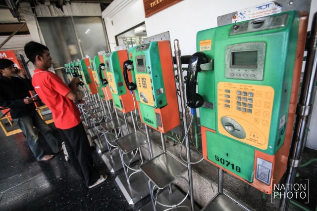 กทม.เร่งรื้อถอน! ตู้โทรศัพท์สาธารณะทั่วกรุง 4,417 ตู้ เปิดพื้นที่จัดระเบียบทางเท้า