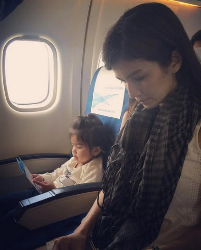 ‘โบว์’ เล่าเรื่อง ‘ปอ-มะลิ’ ผ่านไอจี
แฟนกดไลค์ล้น คอมเม้นท์เพียบ