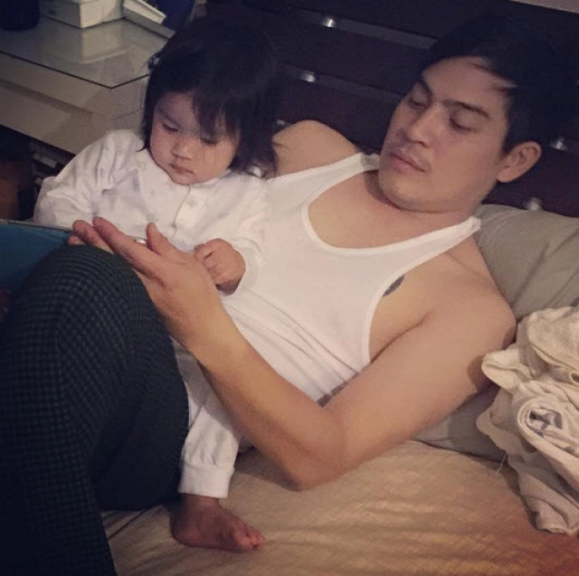 ‘โบว์’ เล่าเรื่อง ‘ปอ-มะลิ’ ผ่านไอจี
แฟนกดไลค์ล้น คอมเม้นท์เพียบ