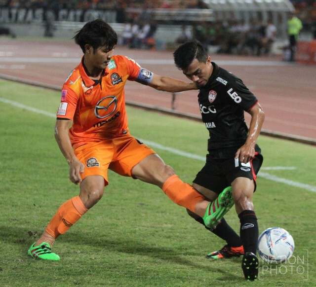 "กิเลนผยอง"เปิดไทยลีก เฉือน สวาทแคท 1-0 แฟนบอลแน่นกว่า 3 หมื่น