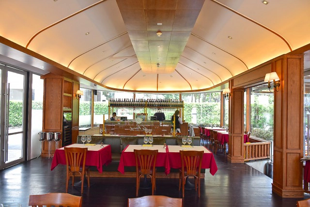 อร่อยปักหมุด : Le Boeuf The Steak & Fries Bistro ร้านสเต็กสไตล์ ฝรั่งเศส-สวิสฯ ซอยหลังสวน