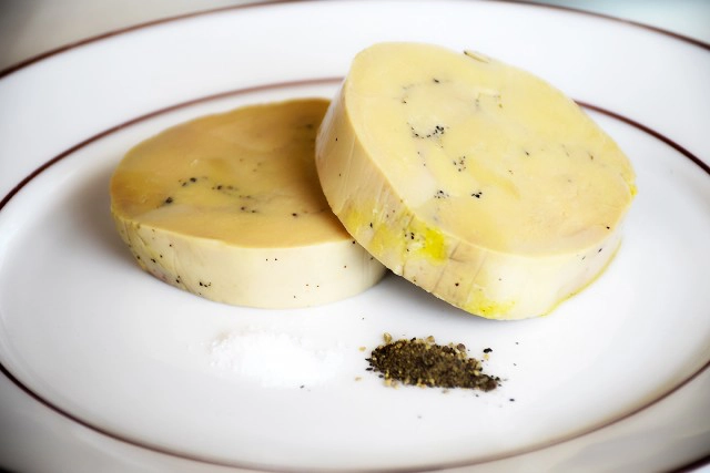 อร่อยปักหมุด : Le Boeuf The Steak & Fries Bistro ร้านสเต็กสไตล์ ฝรั่งเศส-สวิสฯ ซอยหลังสวน