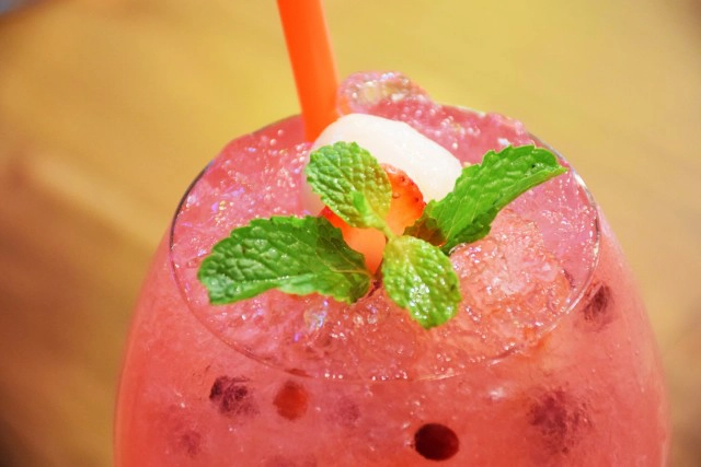 อร่อยปักหมุด : Sparkling House ร้านอาหารสไตล์กินดื่ม ย่านวัชรพล