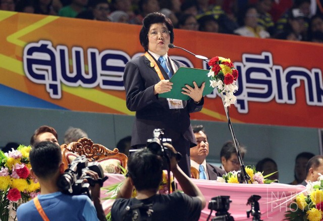ภาพชุด : พิธีเปิดการแข่งขันกีฬาเยาวชนแห่งชาติ ครั้งที่ 32 "สุพรรณบุรีเกมส์"