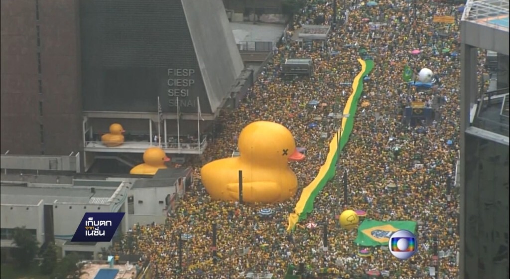 ชาวบราซิล 3 ล้านชุมนุมขับไล่ปธน.