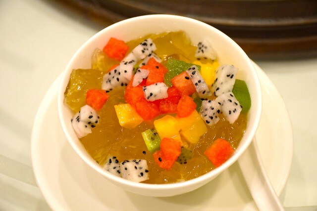 อร่อยปักหมุด : ซิน เทียน ตี้ ห้องอาหารจีน ชั้น 22 โรงแรมคราวน์ พลาซ่า กรุงเทพฯ ลุมพินีพาร์ค