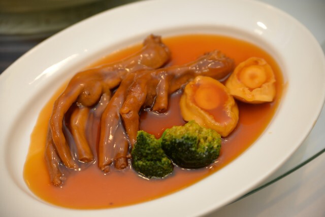 อร่อยปักหมุด : ซิน เทียน ตี้ ห้องอาหารจีน ชั้น 22 โรงแรมคราวน์ พลาซ่า กรุงเทพฯ ลุมพินีพาร์ค