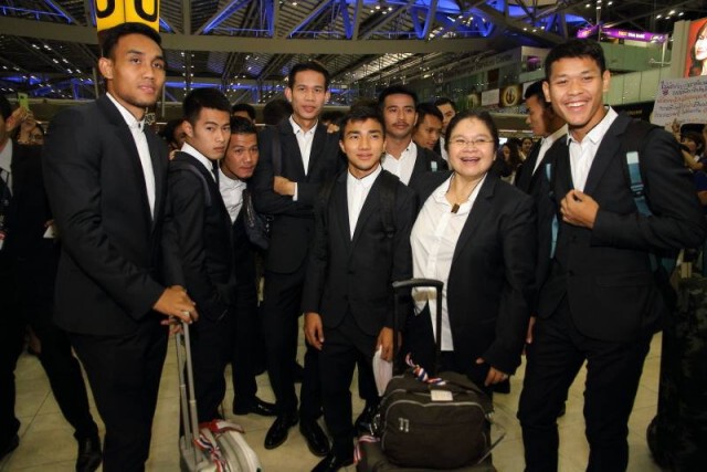 ทัพช้างศึก พร้อมรบ! ลุยอิรัก ลั่นต้องมีแต้ม คัดบอลโลกนัดสุดท้าย