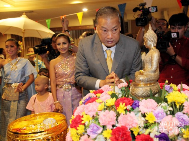 “สุขุมพันธุ์”ชวนสาดบุญแทนน้ำ เที่ยวสงกรานต์วิถีไทย