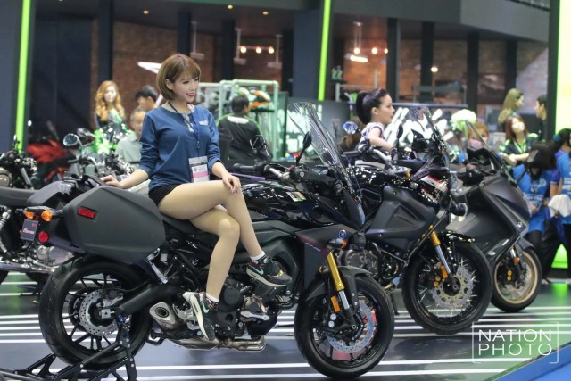 ภาพชุด "พริตตี้" มอเตอร์โชว์ ครั้งที่ 37  ชุดที่ 2