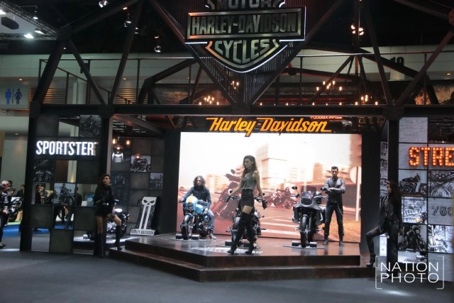 มอเตอร์โชว์ ครั้งที่  37 
ค่ายรถเผยโฉมรถยนต์รุ่นใหม่ จัดโปรฯเด็ดเพียบ